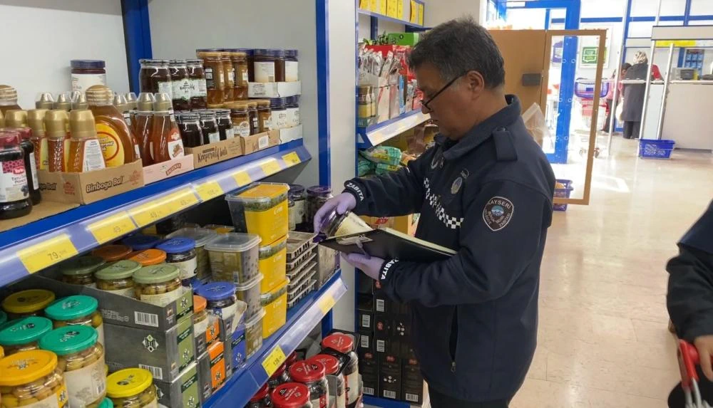 Kayseri Zabıtası Ramazan Denetimlerini Aralıksız Sürdürüyor!