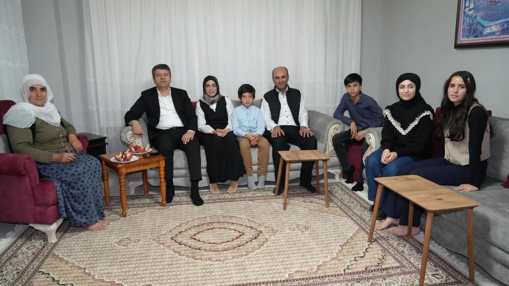 Adıyaman Belediye Başkanı Tutdere, Ramazan’da Ailelerle Buluşmaya Devam Ediyor