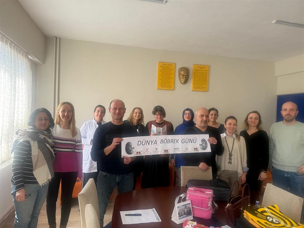 Dünya Böbrek Günü Kapsamında Rize’de Halk Sağlığı Etkinlikleri Gerçekleştirildi