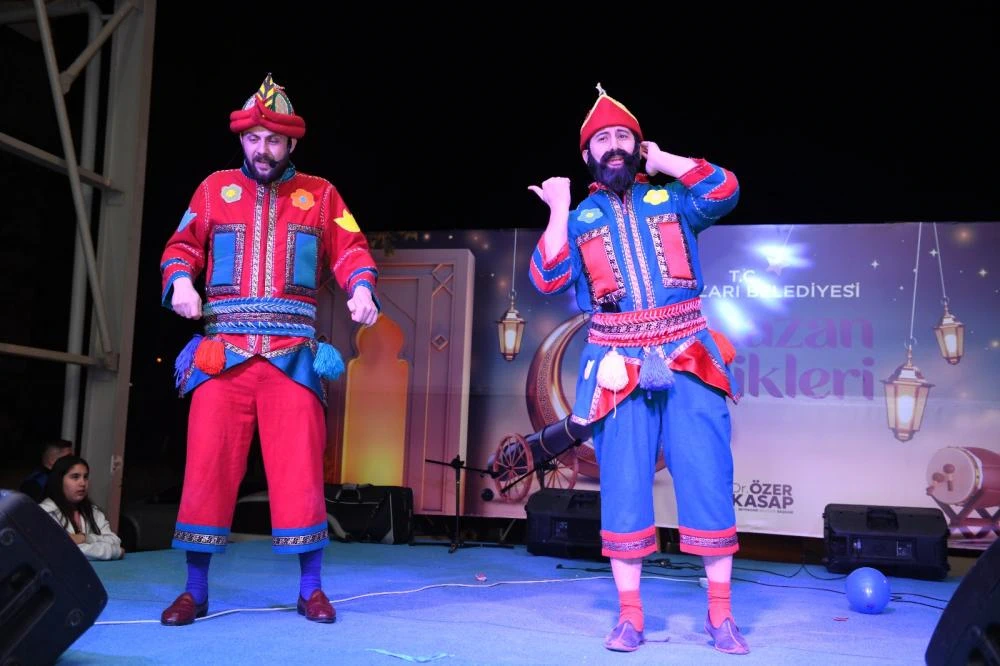 Beypazarı'nda Ramazan Coşkusu: Geleneksel Gösteriler ve Eğlenceler Devam Ediyor