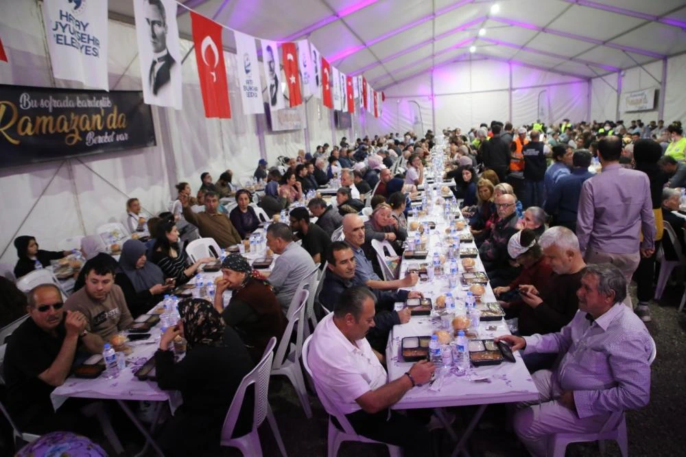 HBB, Ramazan Ayının Bereketini İftar Programlarıyla Yaşatıyor