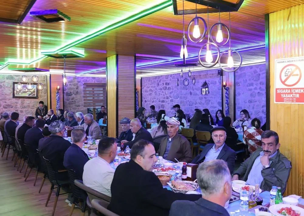 Çukurca’da Birlik ve Beraberlik Vurgusuyla İftar Programı Düzenlendi