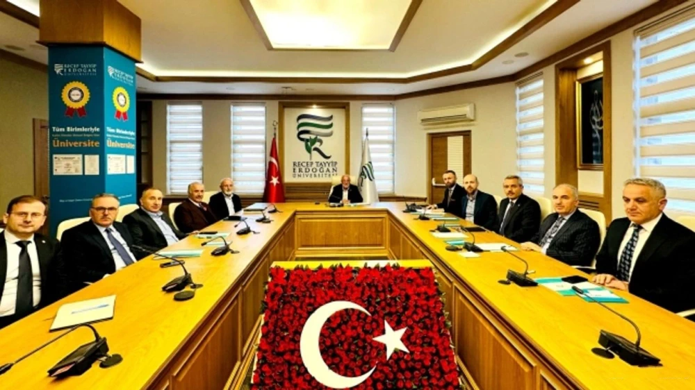 RTEÜ Geliştirme Vakfı, Üniversitenin Uluslararası Alanda Güçlenmesini Hedefliyor