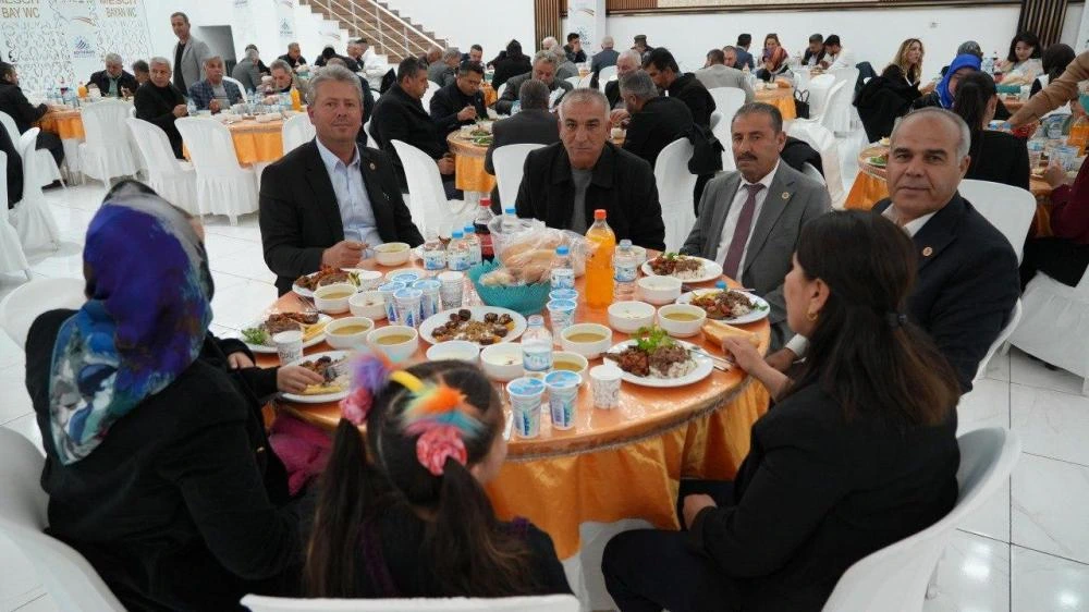 Adıyaman’da ‘Birlik İftarı’ Buluşması: Başkan Tutdere’den Birlik Mesajı