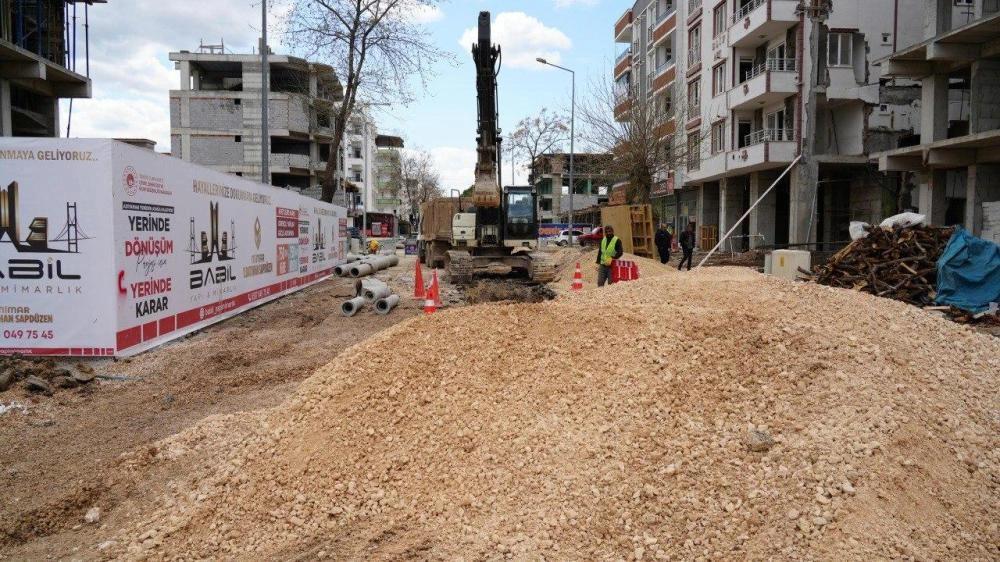 Adıyaman Belediyesi Alitaşı Mahallesi’nde Çalışmaları Sürdürüyor