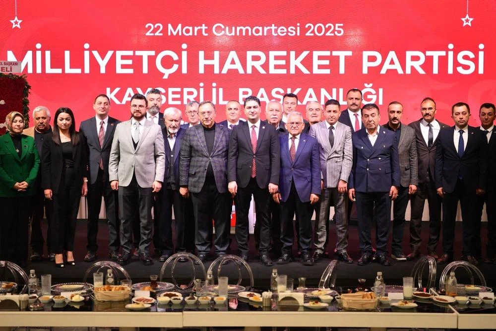 Memduh Büyükkılıç: “Kayseri’miz Cumhurun Kalesidir”