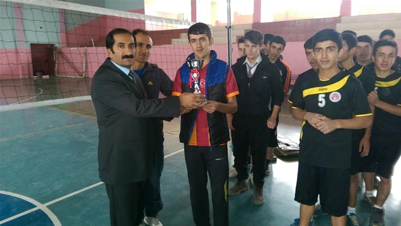 Hakkâri Spor Camiası Nevzat Yılmaz’ı Kaybetti