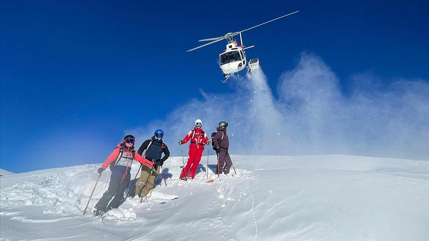 Rize’de Heliski Heyecanı Sürüyor: Kaçkar Dağları’nda Adrenalin Zirvede
