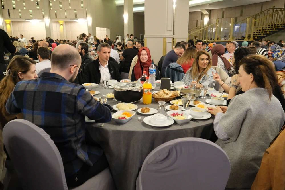 RTEÜ, Ramazan Ayında İftar Yemeği Organizasyonunda Buluştu