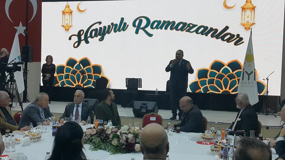 İYİ Parti ve Keçiören Belediyesi İftar Programında Buluştu