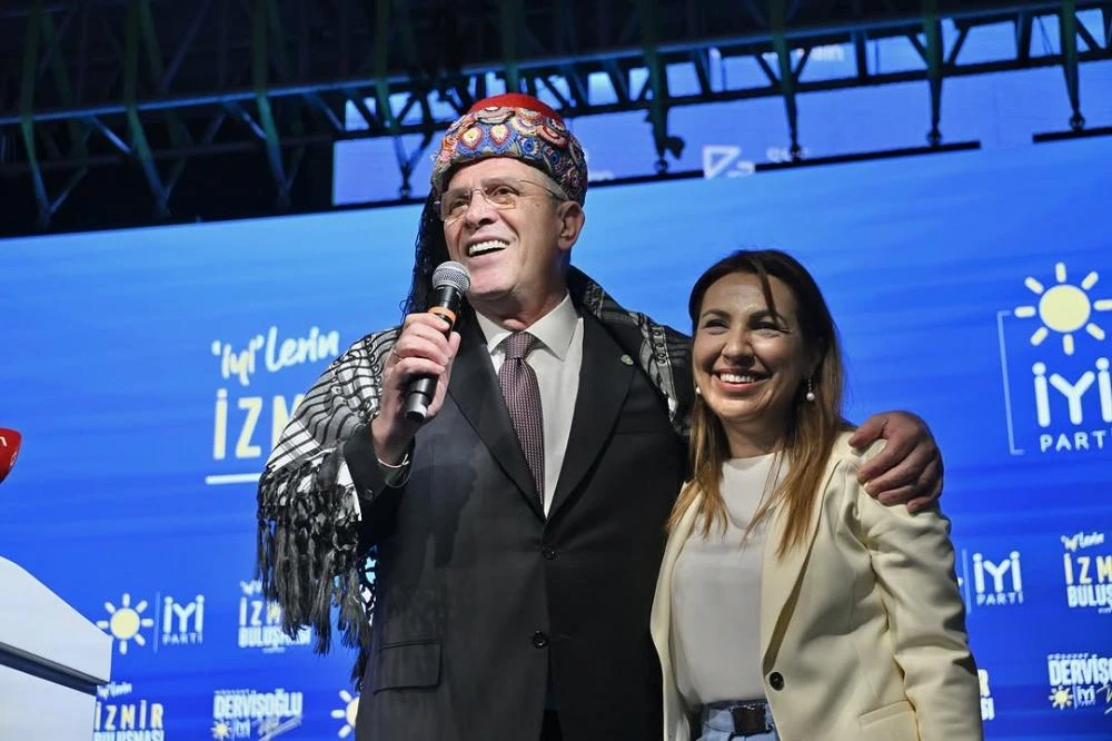 İYİ Parti, İzmir Bornova’da Geniş Katılımlı İftar Programı Düzenledi