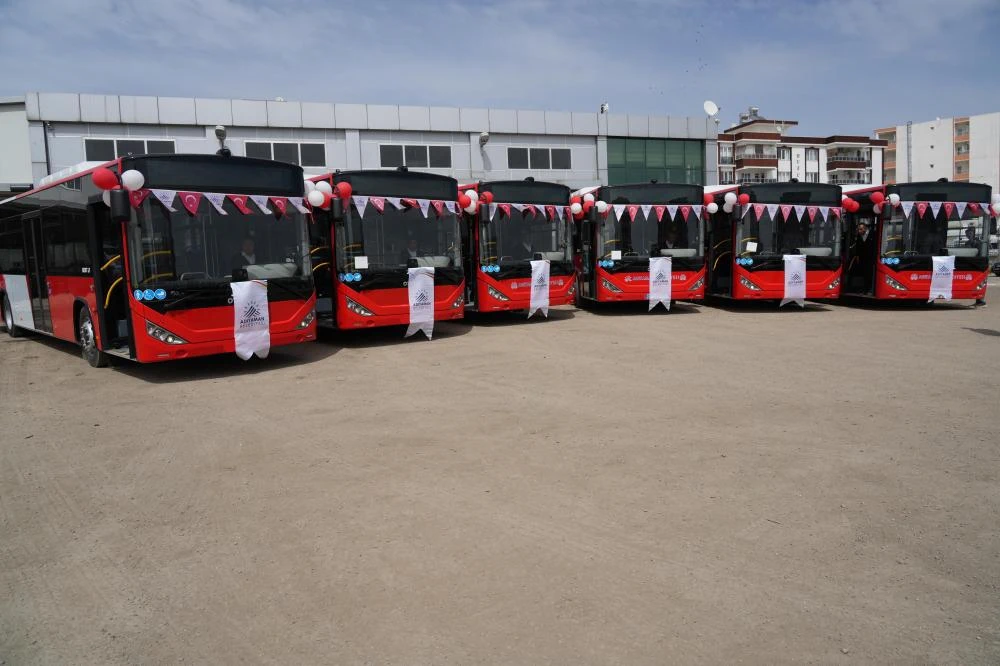 Adıyaman Belediyesi’nden Toplu Taşımaya 10 Yeni Otobüs