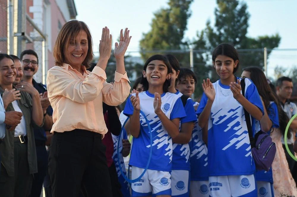 Seyhan’da 18 Spor Tesisinde Yenileme Çalışmaları Sürüyor