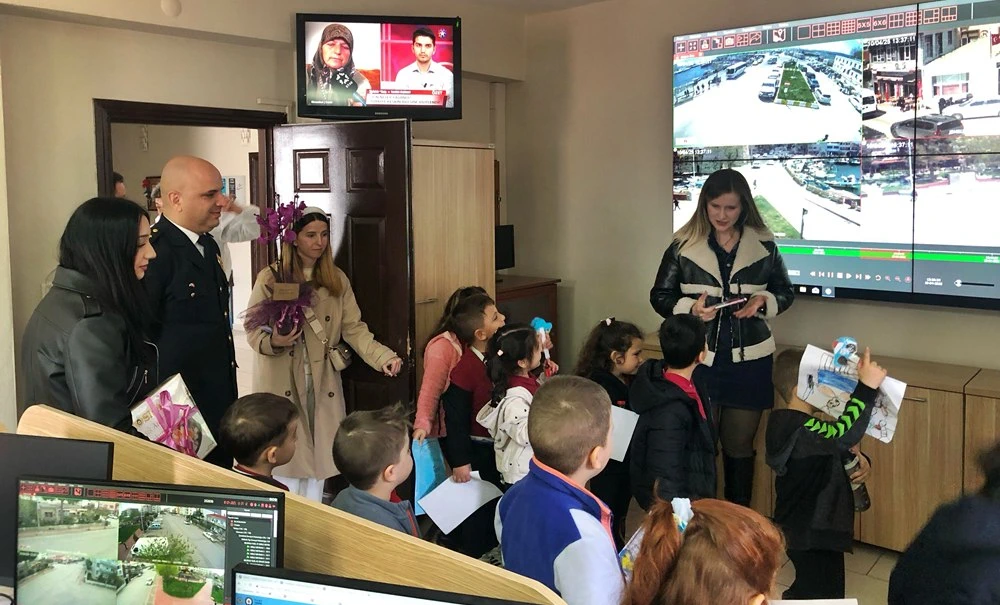 Emniyet Teşkilatı’nın 180. Kuruluş Yıldönümü Gelibolu’da Törenle Kutlandı