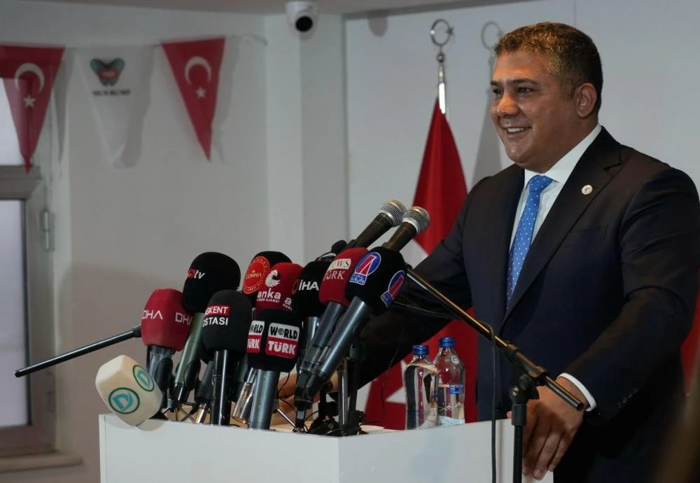 Teoman Mutlu Malatya’da Coşkuyla Karşılandı: “Cumhurbaşkanı Olacağım!”