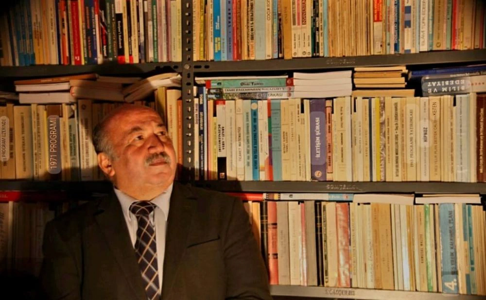 Osmanlı Belgeleriyle Dolu 70 Bin Kitaplık Kütüphane