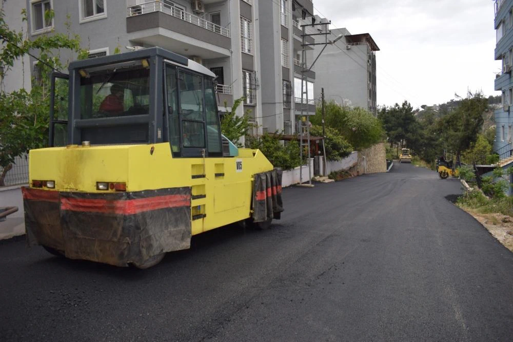 Hatay Belen'de Asfalt Seferberliği: 3 Sokakta Çalışma Tamamlandı