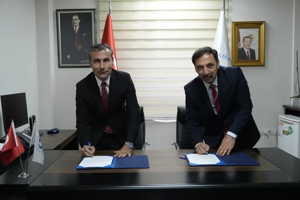 Adıyaman Üniversitesi ve Gençlik Spor İl Müdürlüğü'nden Yüzme Hamlesi