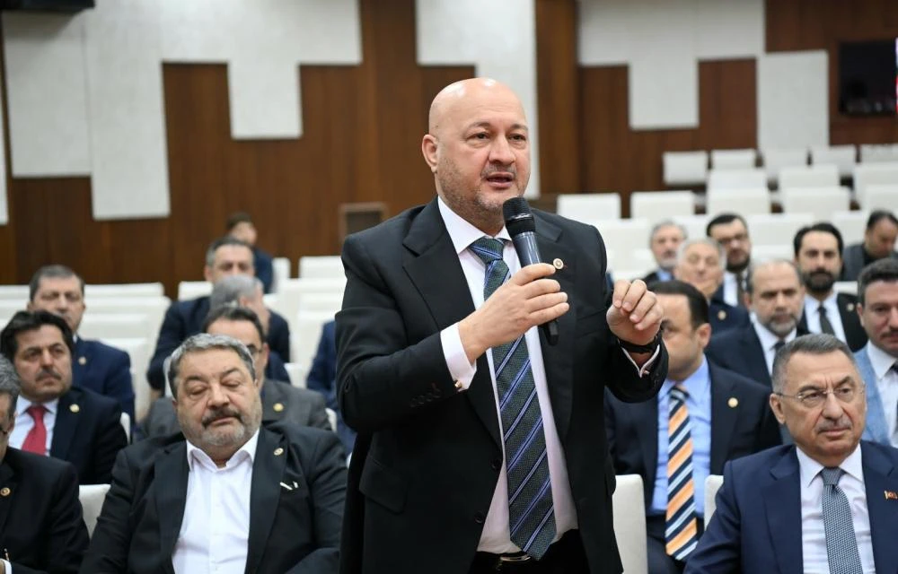 Milletvekili Kurt: Tarımda Son 50 Yılın En Büyük Afeti Yaşandı