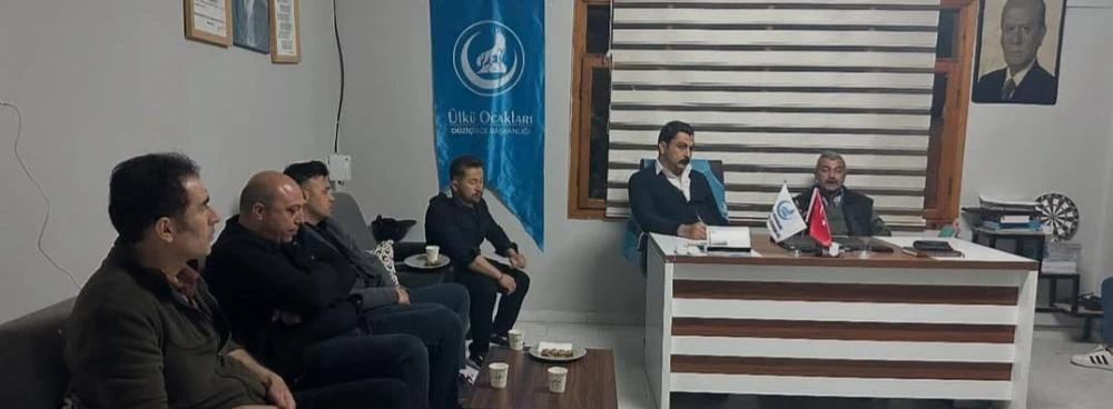 Sami Uzamaz, Düziçi ve Ceyhan Ülkü Ocaklarında Gençlerle Buluştu