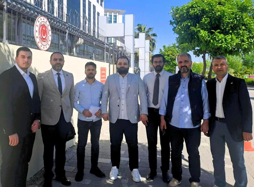 Yeniden Refah Partisi Adana Teşkilatı’ndan Gazze İçin Gönüllü Askerlik Başvurusu