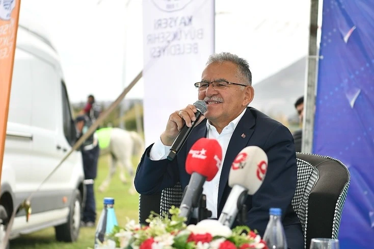 “Vatandaşlar Soruyor, Başkan Cevaplıyor” Etkinliğine Yoğun İlgi