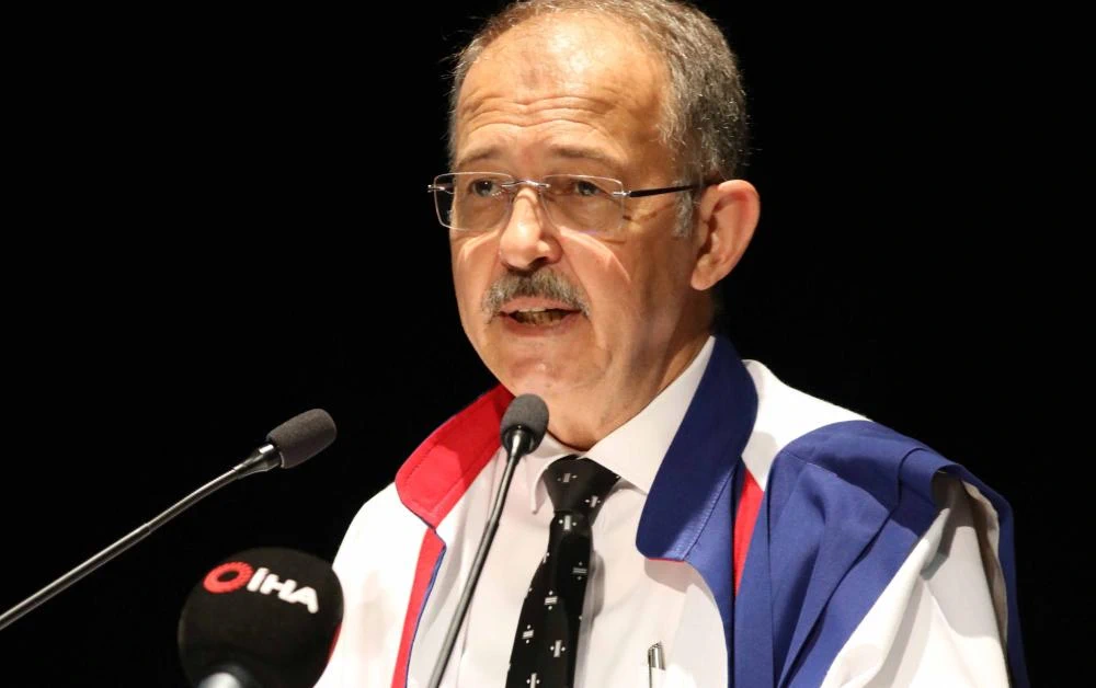 Prof. Dr. Dağlı: “23 Nisan, Türk Milleti’nin İradesinin Sembolüdür”