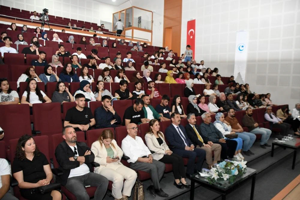 Adıyaman Üniversitesinde “Adıyaman’da Turizm ve Turizmde Stratejiler” Paneli Düzenlendi
