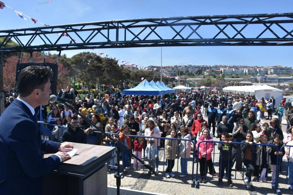 Gelibolu belediyesinden 23 Nisan şenliği