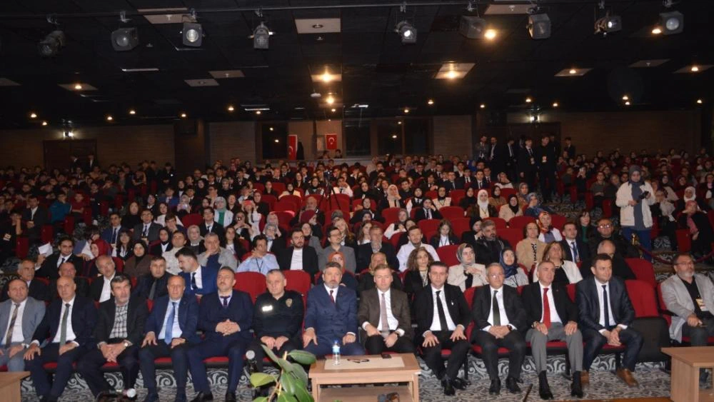 Rize, Genç Diplomatlara Ev Sahipliği Yapıyor: CAPTAINMUN'25 Başladı