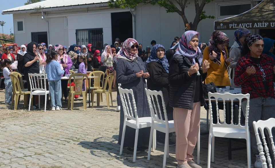 Gelibolu Güneyli Köyü'nde Geleneksel Hayır ve Yağmur Duası Yapıldı