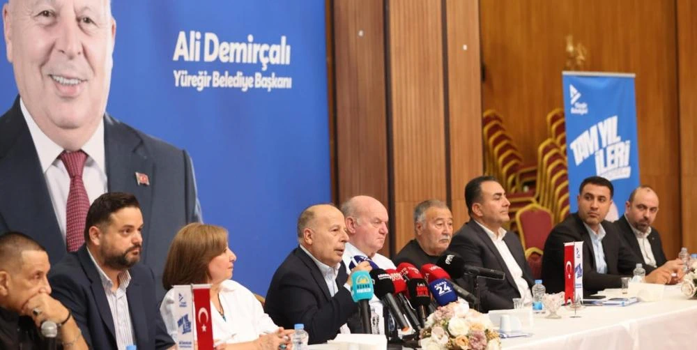 Başkan Demirçalı'dan Yüreğir'e Bir Yılda Devrim Gibi Hizmetler