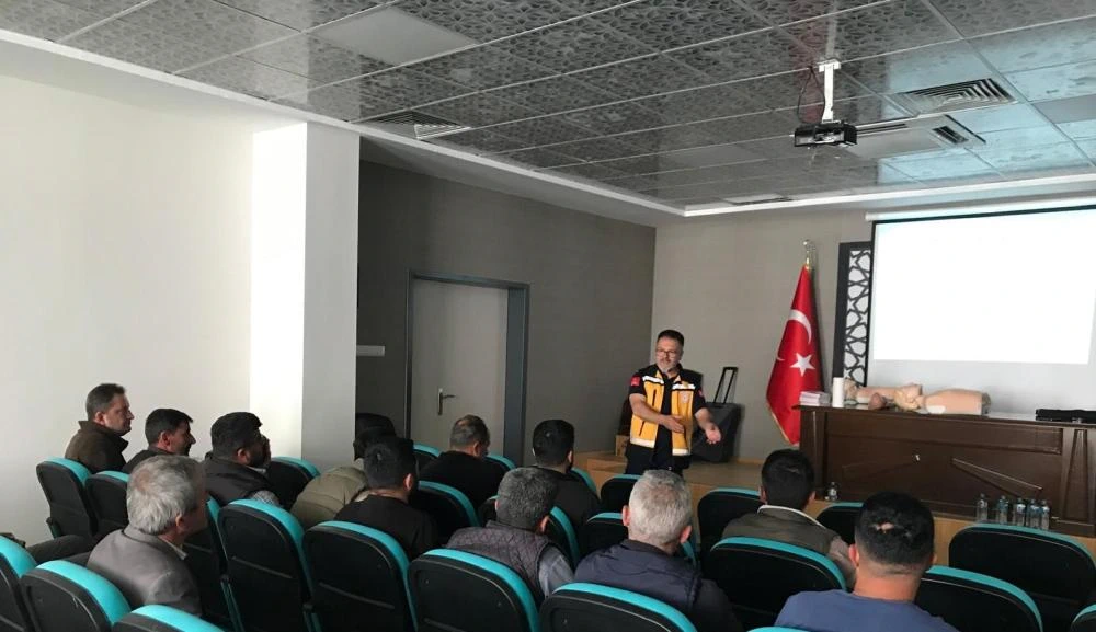 Çelikhan'da Hayat Kurtaran Eğitim: Acil Durumlara Bilinçli Müdahale