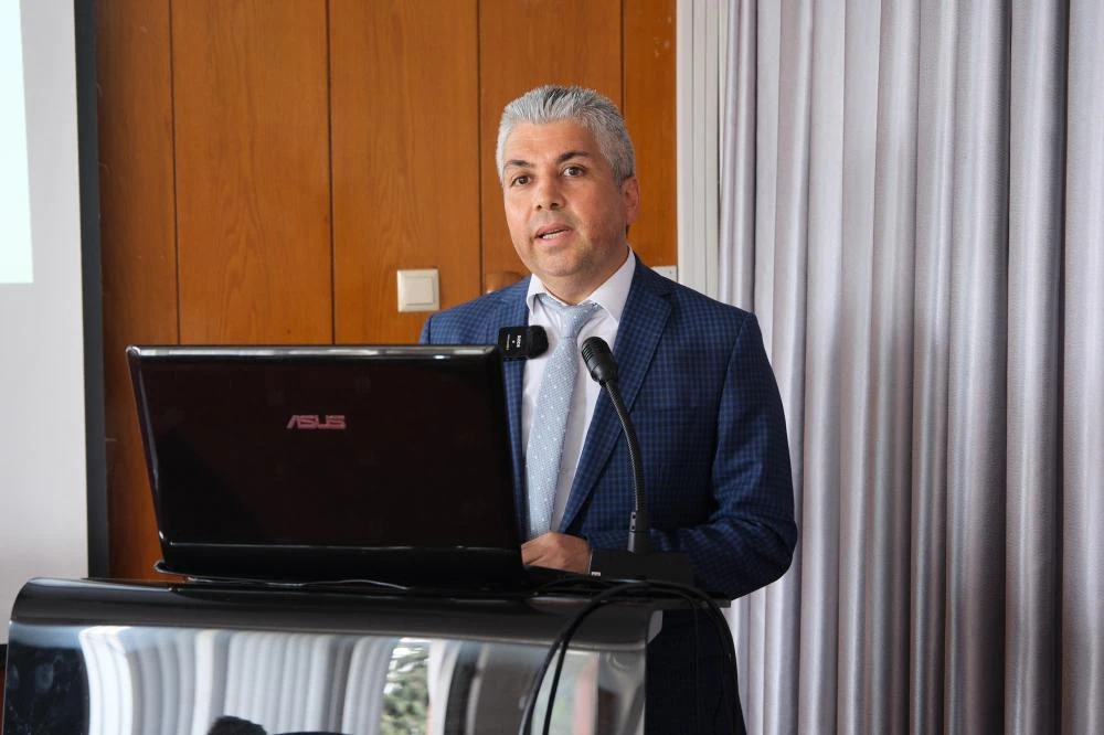 Adana'da Sokak Hayvanları Rehabilitasyonu İçin İş Birliği Toplantısı