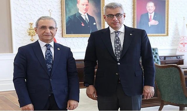 Şanlıurfa'nın Sağlık Talepleri Bakanlık Masasında: Dusak ve Memişoğlu'ndan Kapsamlı Görüşme