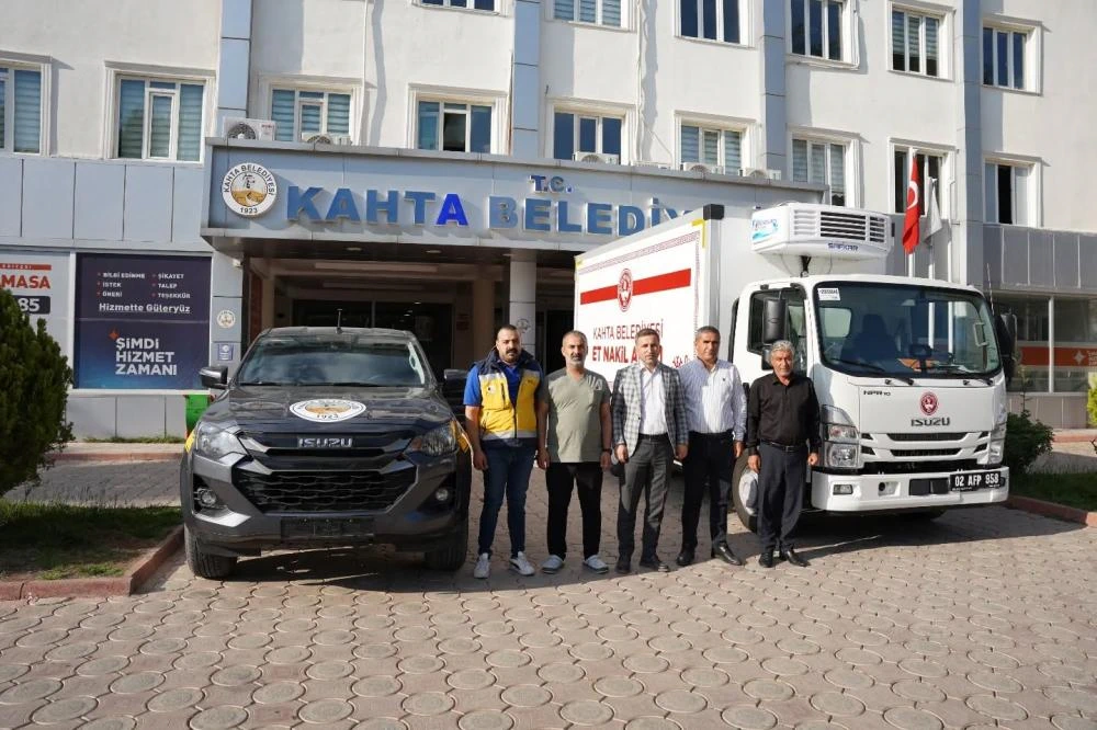 Kahta Belediyesi Hizmet Kalitesini Artırmak İçin iki Yeni Araç Filosuna Ekledi