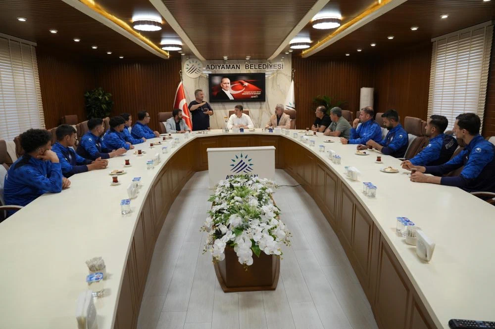 İşitme Engelli Sporculardan Başkan Tutdere’ye Şampiyonluk Sözü