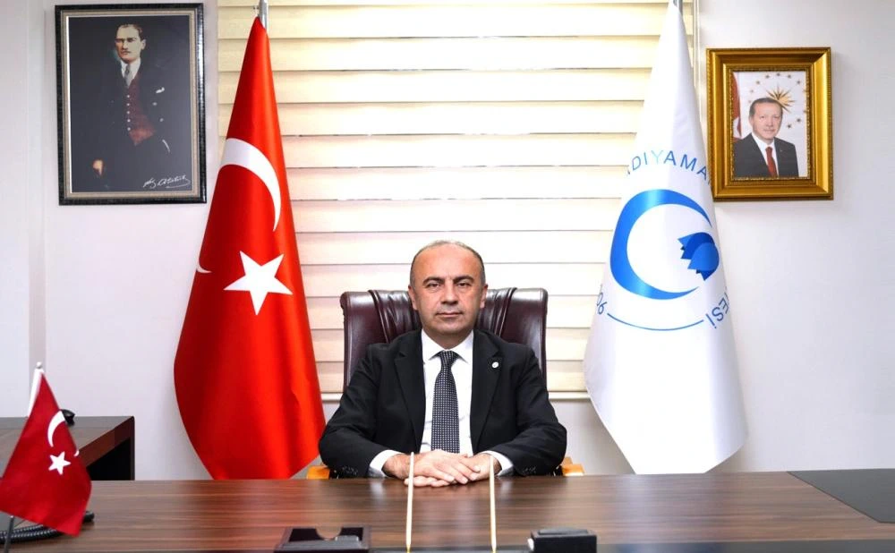 Rektör Keleş'ten Anneler Günü Mesajı: Anneler, Toplumun Temel Direğidir