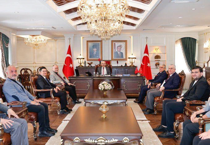 Vakıf Temsilcilerinden Vali Köşger'e Vakıflar Haftası Ziyareti