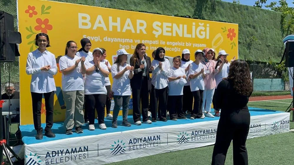 Dezavantajlı Çocuklar İçin Dolu Dolu Bir Şenlik