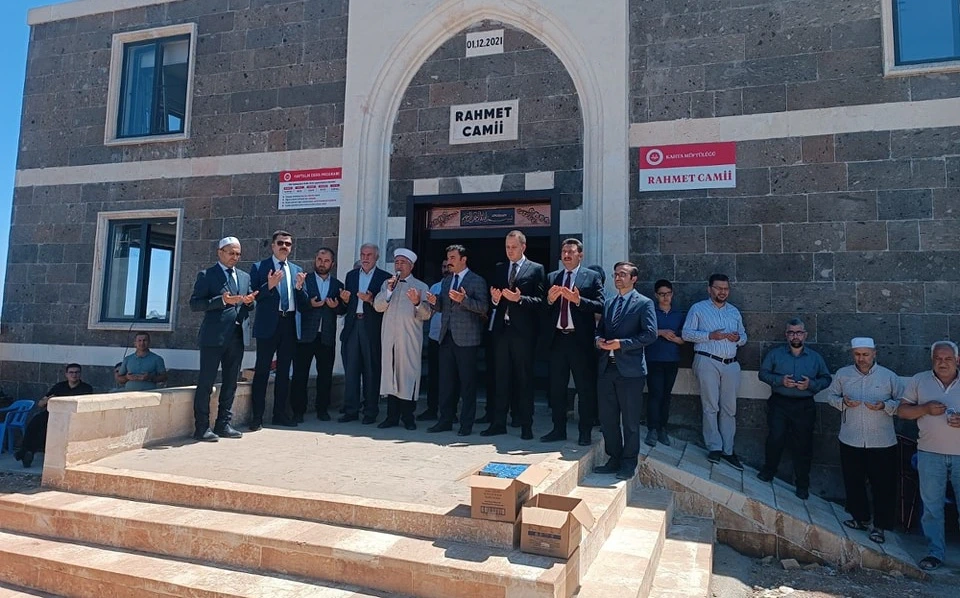 Kahta'da Hayırseverin Katkısıyla Yapılan Rahmet Camii Açıldı