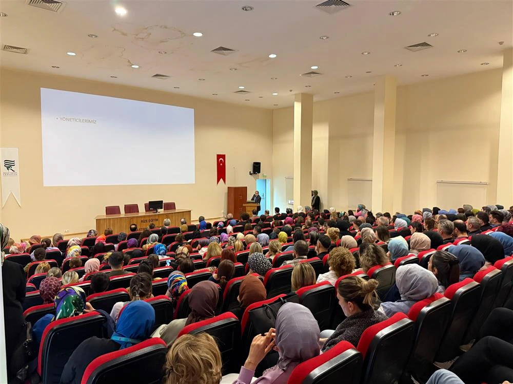 Rize'de Verimlilik Toplantısı Gerçekleştirildi