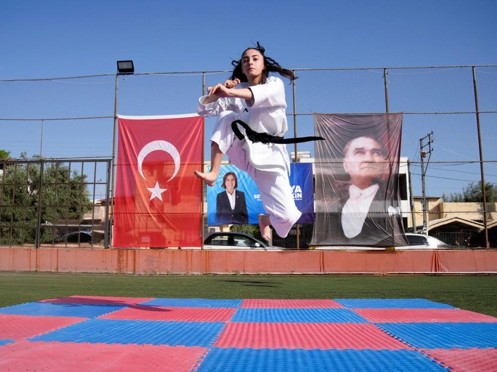 Seyhan'da 19 Mayıs Coşkusu Spor Şöleniyle Kutlandı