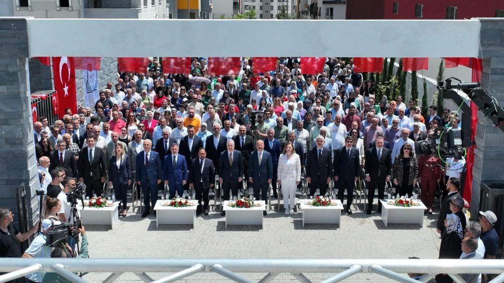 Ferdi Tayfur Müzesi ve Sanat Parkı'nın İlk Etabı Sarıçam'da Açıldı