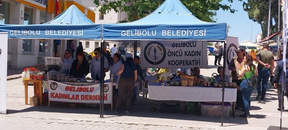 Gelibolu’da Yöresel Lezzet Standı Kuruldu