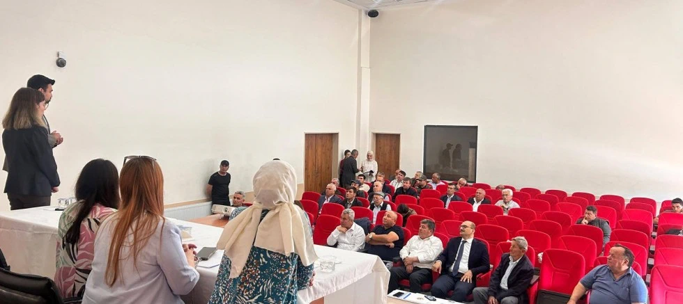 Gelibolu'da Muhtarlara Sağlık Elçileri Eğitimi Verildi