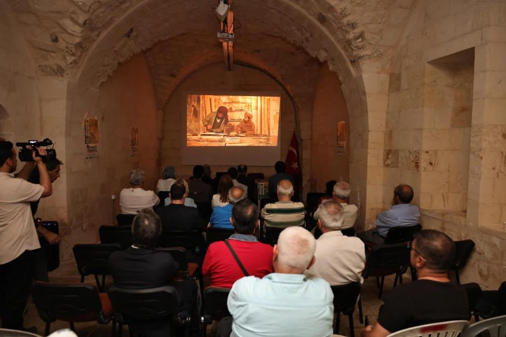 Urfa’da Belgesel Rüzgarı: İlk Film Festivali Başladı!