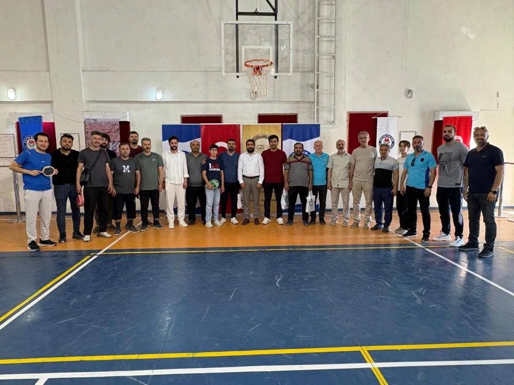 Eğitim-Bir-Sen 3. Geleneksel Masa Tenisi Turnuvası Tamamlandı