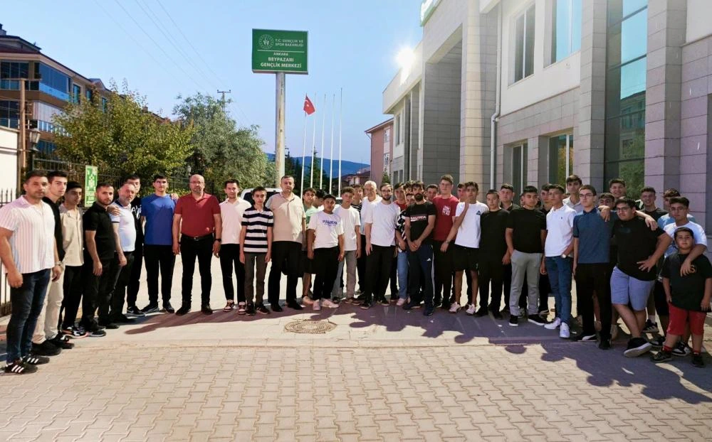 “Çanakkale Bir Destandır” Projesi kapsamında Gençler Çanakkale’ye yolcu edildi.