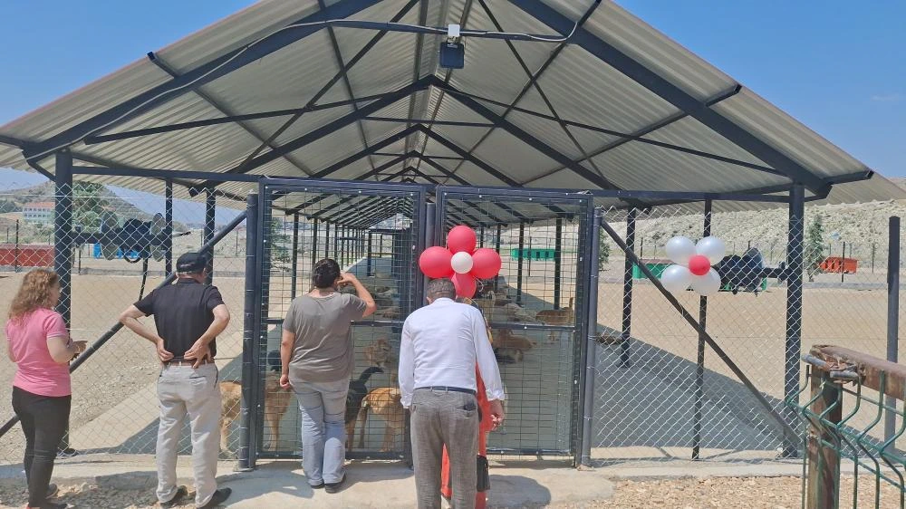 Beypazarı belediyesinin yeni yaptığı Hayvan barınağı açıldı.